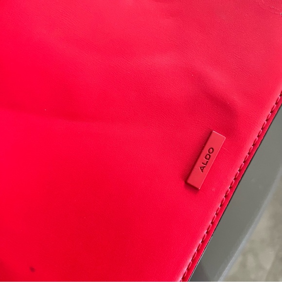 NEW Aldo Greenwald Crossbody Bag in Red, New w/o Tag Retail $100 - Picture 12 of 15